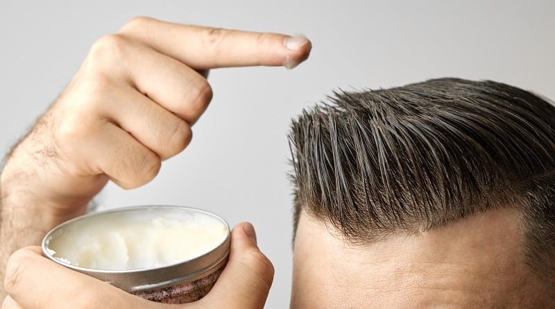 How to Apply Hair Pomade for Men?